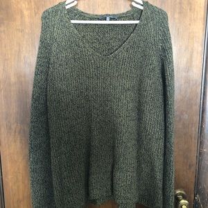 Lisa Rinna size XL sweater